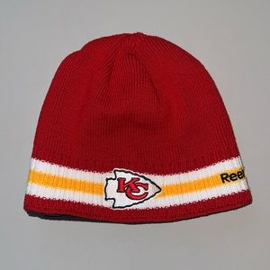 CHIEFS KNIT HAT